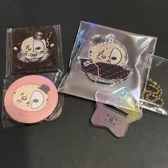 ちいかわ ラッコ アクスタ バッジ セット