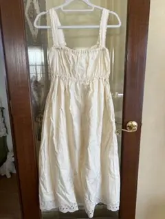 古着　刺繍ワンピース　ロングワンピース　アイボリー　Fサイズ