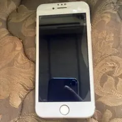 iPhone ホワイト 背面ひび割れあり