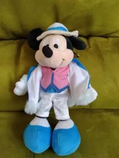Disney ミッキー ぬいぐるみバッジ ウインク レインポンチョ - メルカリ