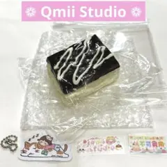 Qmii Studio スクイーズ チョコレートケーキ 濃厚クリーム