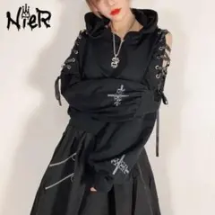 【期間限定値下げ】 NieR 袖レースアップ短丈HOODIE【うさ耳付き】のサムネイル