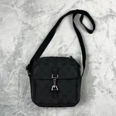 美品 Gucci グッチ ショルダーバッグ 肩掛け◎ ブラック 黒 GG