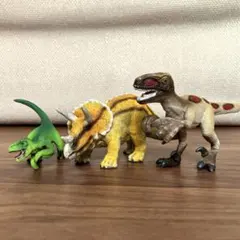 シュライヒ　恐竜3体セット　おまけ付き