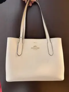 コーチ　バック　ベージュ　ホワイト