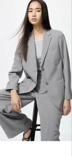 UNIQLO 感動ジャケット　リラックスフィット　グレー