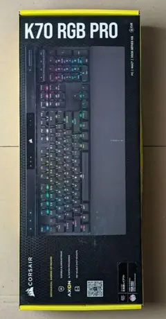 Corsair K70 RGB PRO メカニカルゲーミングキーボード
