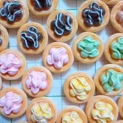 セール　211　30個　プラパーツ　デコパーツ　タルト　スイーツ