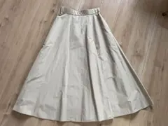 組曲　ベージュ フレアロングスカート