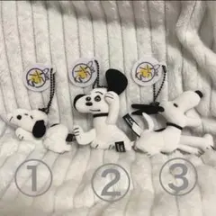 ピーナッツ　75周年　スヌーピー　ぬいぐるみ　マスコットキーホルダー