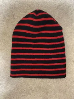 ニットキャップ　黒赤ストライプ ビーニー　MADE IN USA