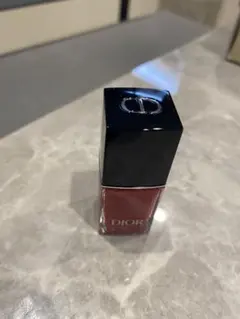 Dior ネイルカラー 663 558