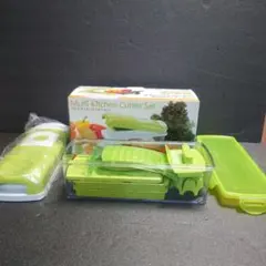 【新品未使用】マルチ キッチン カッターセット　離乳食のサムネイル