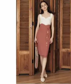 ロイヤルパーティー　マルチボタンタイトスカート ピンク