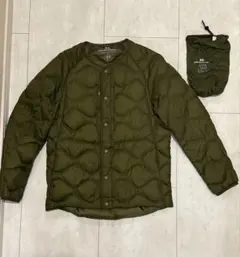 き*る様 ユニクロ　ホワイトマウンテニアリング　ウルトラライトダウン