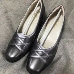 セシール　パンプス　ブロンズ　25 4E 新品のサムネイル
