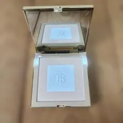 バーバリー ビヨンド ウェア セッティング＆リファイニング　パウダー01FAIRのサムネイル