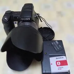 sony DSC-H7 2GB 、バッテリーチャージャー、レンズフードのサムネイル