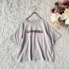 CONVERSEフロントデザイン　プリントTシャツ（M）ライトパープル系のサムネイル