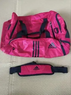 adidas 大容量スポーツバック　ピンク