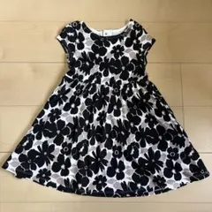 BeBe 花柄 フレンチスリーブワンピース 110cm