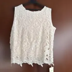 新品☆ ノースリーブレースカットソー　Mサイズ　アイボリーベージュ