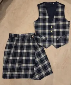 ネイビーチェック スカートセットアップ Fサイズ