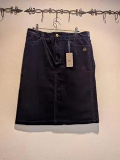 ブラック　C'ROUAN PARIS タイトスカート CRの刺繍入り　新品未使用