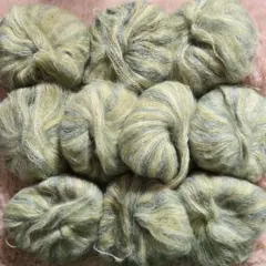 結*月様 【新品未使用】極細毛糸　緑　マルチカラー　10玉　250g