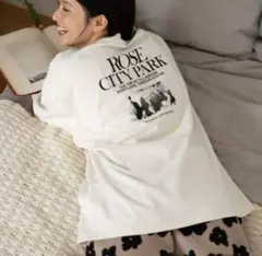 新品未使用　niko and… ダットルーズプリントロングTシャツのサムネイル