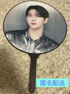 2026年最新】RIght here うちわの人気アイテム - メルカリ