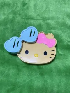 ハッピーセット　サンリオ　日焼けキティ　サングラスカップつきミニトレー