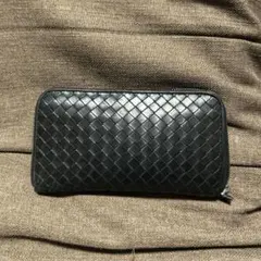BOTTEGA 編み込みレザー 長財布 ブラック 最終値段