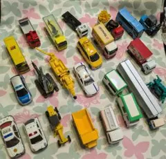 d*2様 トミカ まとめ売り 22台