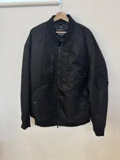 ユニクロ ＋J ハイブリッドダウンオーバーサイズMA-1ブルゾン 4XL