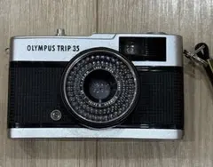 あい 希少なブラックボディ 作例有 OLYMPUS TRIP35 40mm 希少なブラックボディ 作例有 OLYMPUS TRIP 35 40mm F2.8 - メルカリ