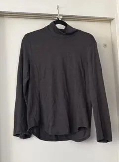 ユニクロ×マメクロゴウチ　ヒートテックウールブレンド タートルネックT グレー