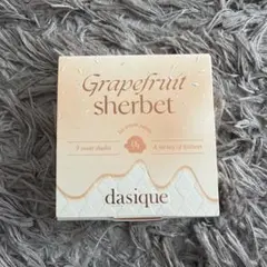 新品　デイジーク シャドウパレット#22 グレープフルーツシャーベット　②