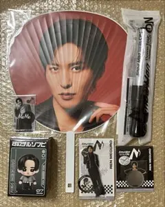 SnowMan ON ペンライト　うちわ　ソフビ　アクスタ　ステッカー　目黒蓮