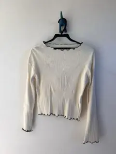 Discoat アイボリー 長袖トップス