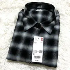 【新品】ユニクロ UNIQLO ブラックチェック 長袖シャツ M