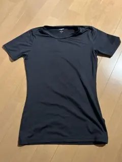 DUARIG ブラック 半袖TシャツMサイズ