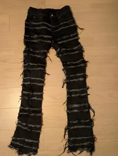 mnml ダメージ加工 フレアデニムパンツ ブラック 29インチ - メルカリ