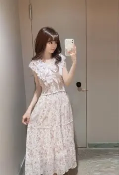 2025SS SNIDEL Sustainableフリルプリントワンピース 0 - メルカリ