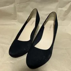 ヒール パンプス 靴 黒のサムネイル