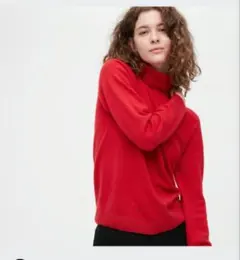 3Dカシミヤタートルネックセーター UNIQLO