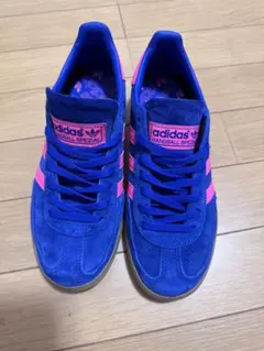 adidas SPEZIAL 青/ピンク