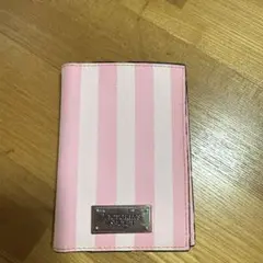 Victoria's Secret パスポートケース ピンクストライプ