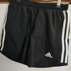 adidas 黒 ハーフパンツ 160cm