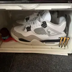 Nike Air Jordan 4 Retro Military Black